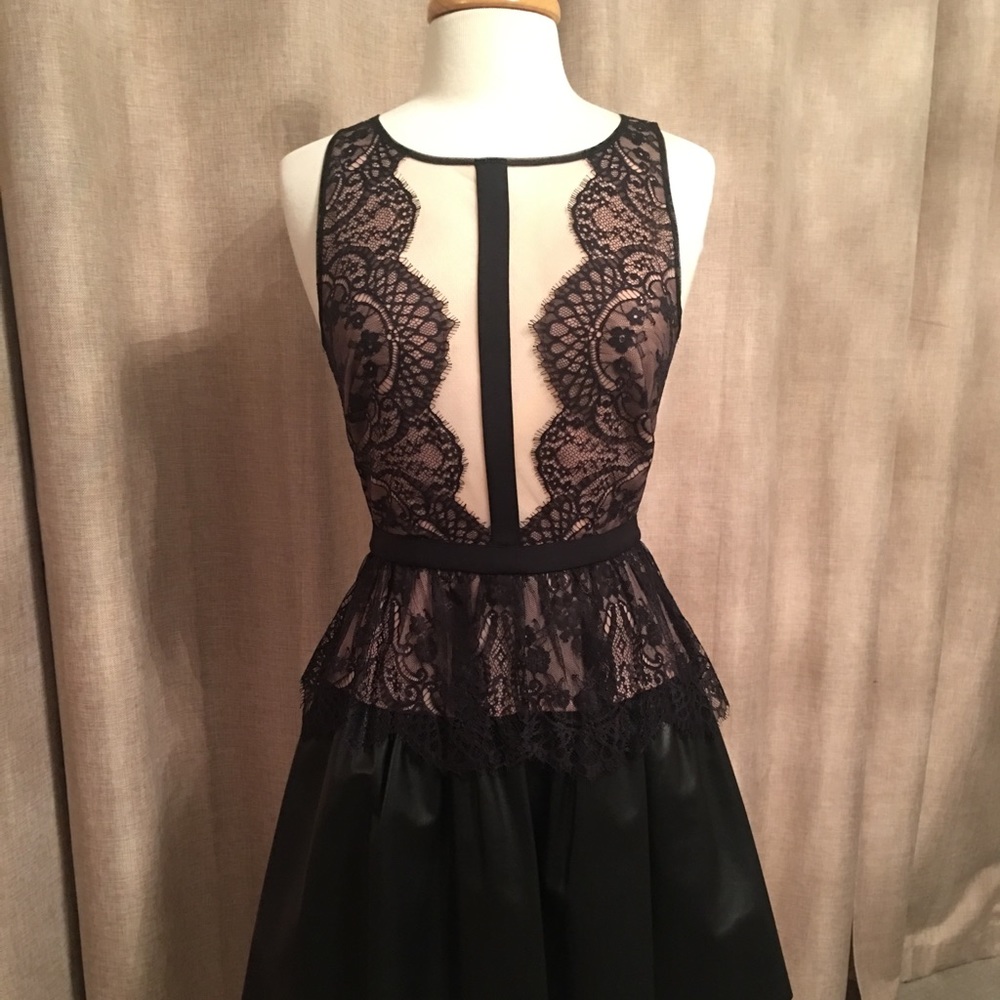 Women’s dress